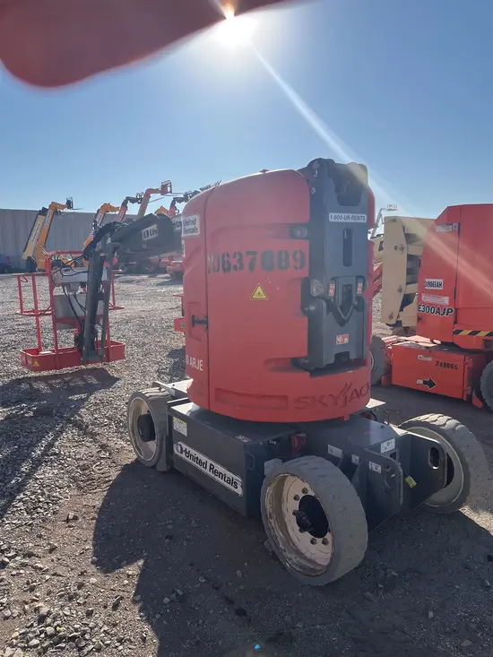 2017 Skyjack SJ30ARJE Articulating Boom Lift