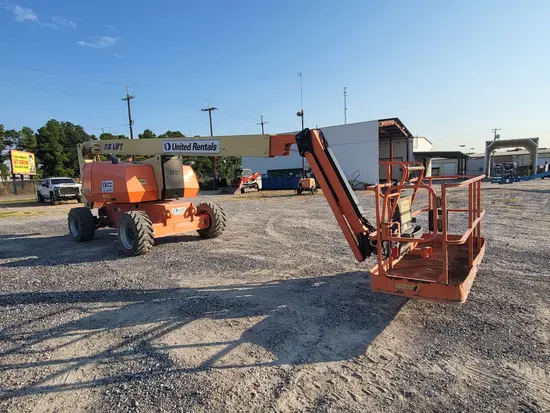 2017 JLG 800AJ Articulating Boom Lift