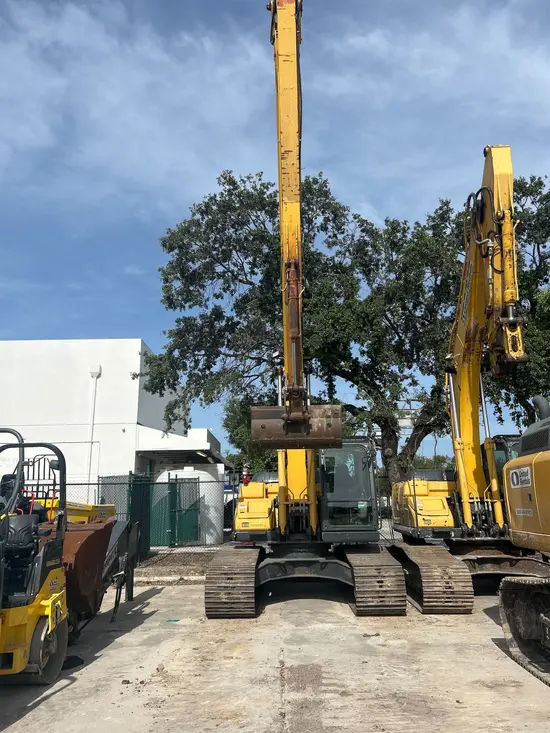 2019 Kobelco SK210LC-10 Excavator