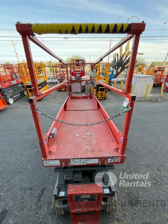 2017 Skyjack SJIII3226 Scissor Lift