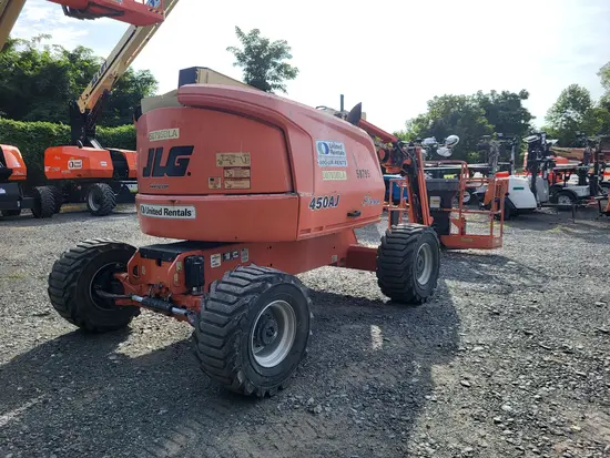 2017 JLG 450AJ Articulating Boom Lift