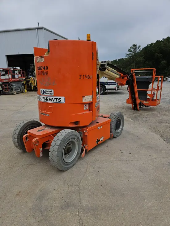 2018 JLG E300AJP Articulating Boom Lift