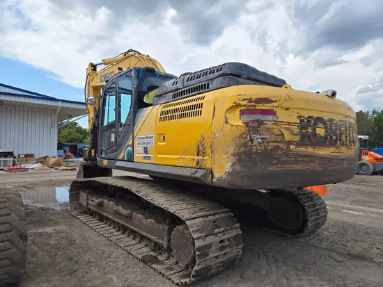 2018 Kobelco SK300LC-10 Excavator