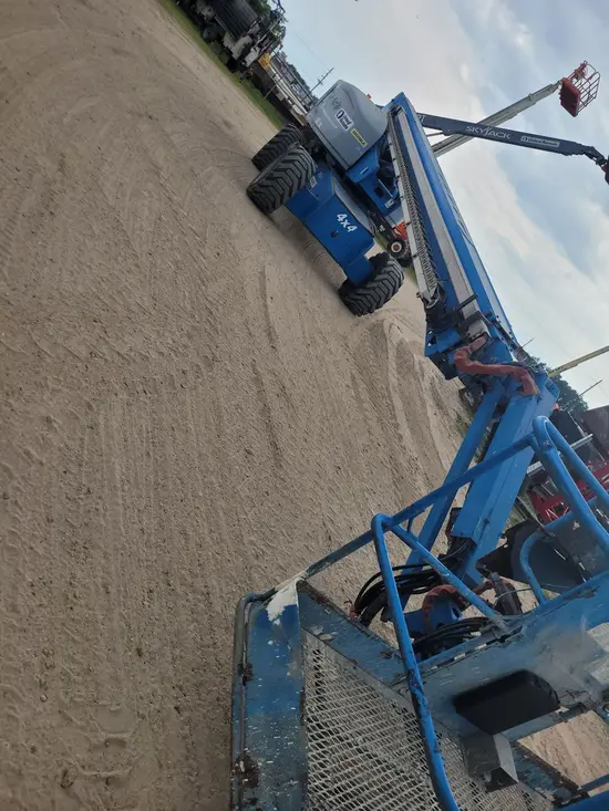 2016 Genie S-85 Boom Lift