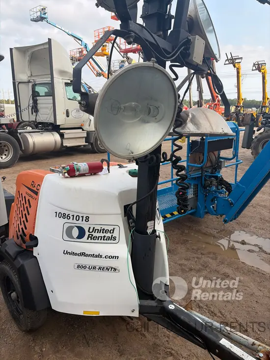 2018 Magnum Pro MLT6SM Portable Light Tower