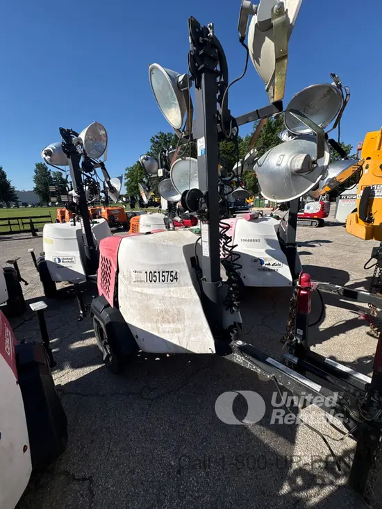 2016 Magnum Pro MLT6SM Portable Light Tower