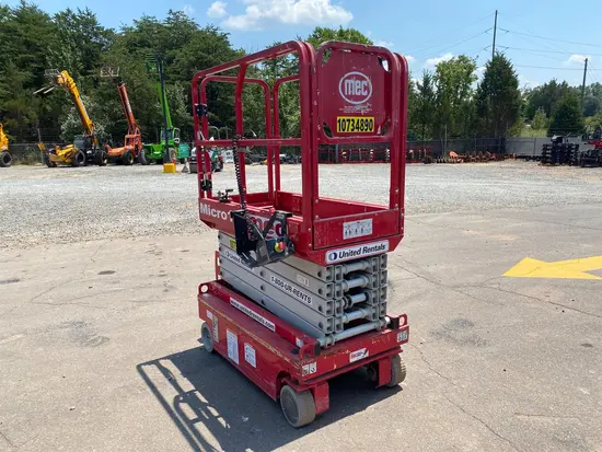2018 MEC MICRO 19 Scissor Lift