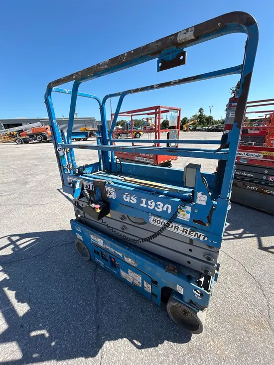 2018 Genie GS-1930 Scissor Lift