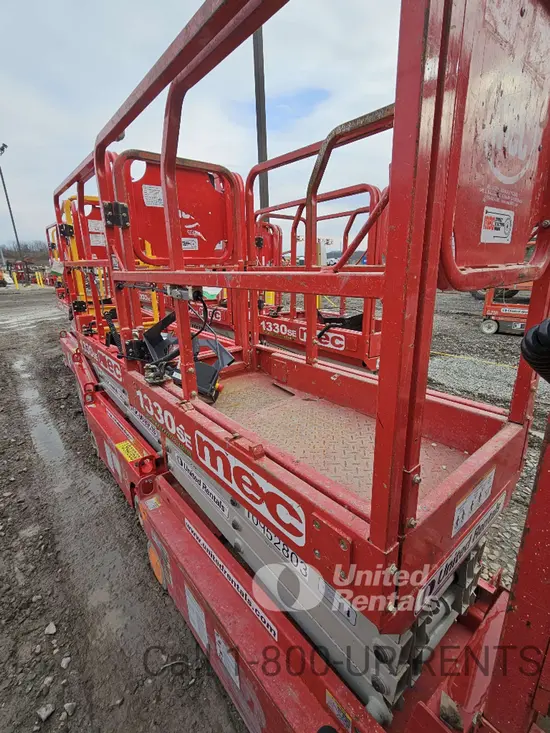 2019 MEC 1330SE Scissor Lift