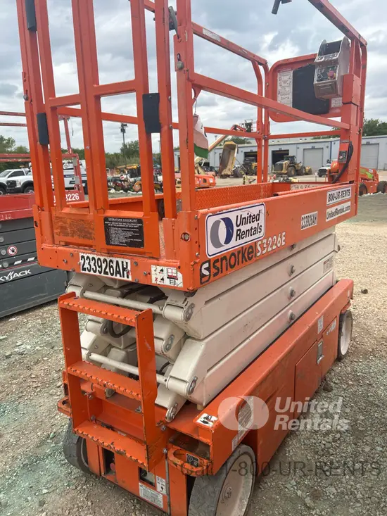 2019 Snorkel S3226E Scissor Lift