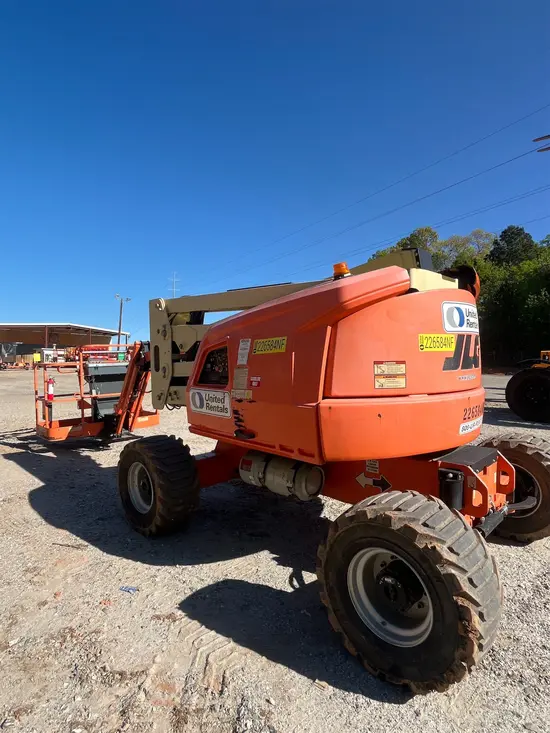 2017 JLG 450AJ Articulating Boom Lift