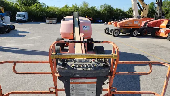 2017 JLG 400S Boom Lift