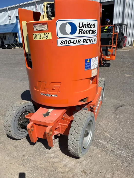 2018 JLG E300AJP Articulating Boom Lift