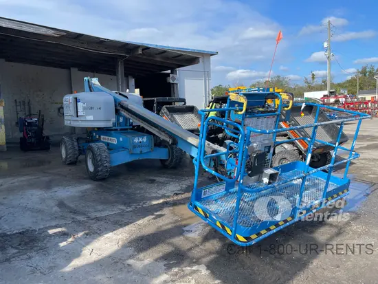 2017 Genie S-40 Boom Lift