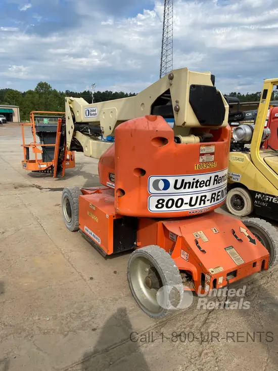 2018 JLG E400AJPN Articulating Boom Lift