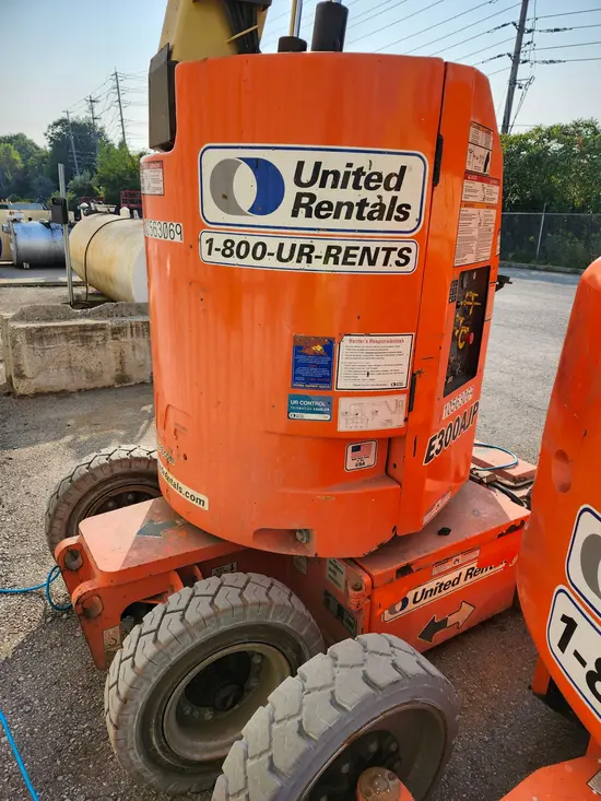 2017 JLG E300AJP Articulating Boom Lift