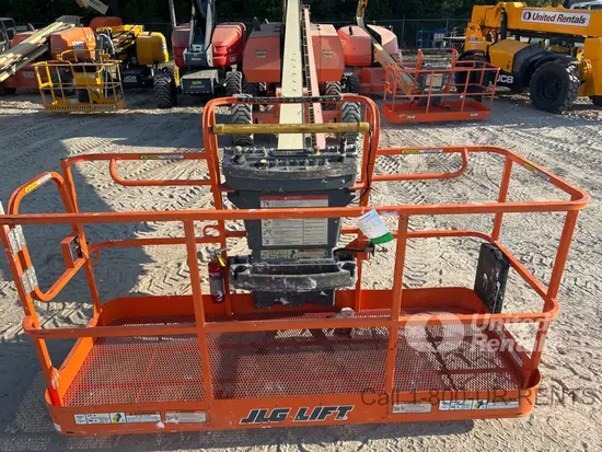 2017 JLG 800S Boom Lift