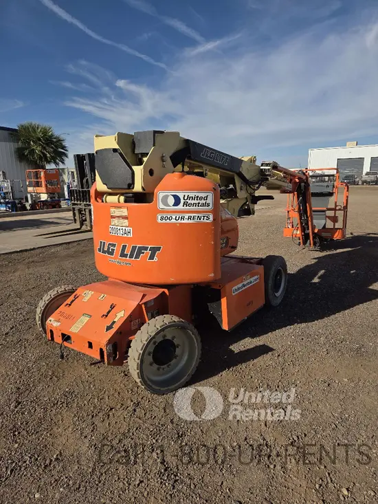 2018 JLG E400AJPN Articulating Boom Lift