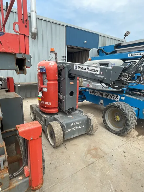 2017 Skyjack SJ30ARJE Articulating Boom Lift