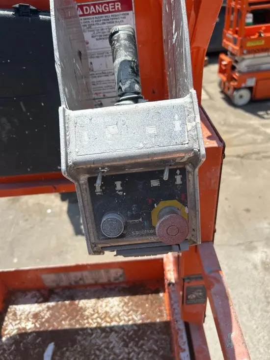 2018 Snorkel S3219E Scissor Lift