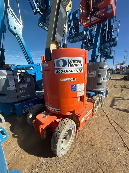 2018 JLG E300AJP Articulating Boom Lift