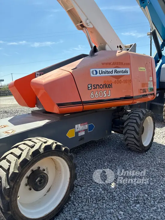 2019 Snorkel 660SJ Boom Lift