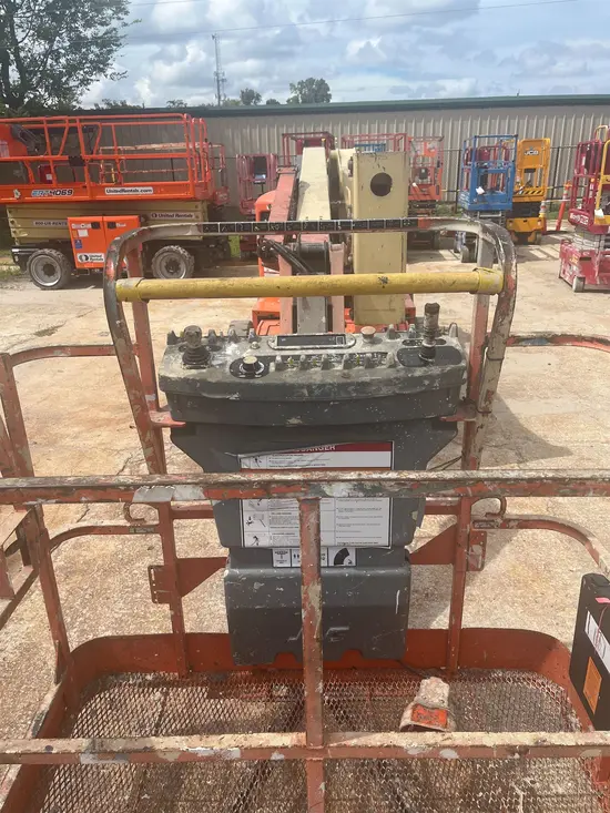2017 JLG E450AJ Articulating Boom Lift