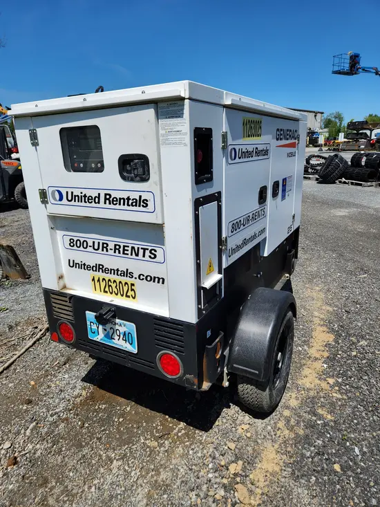 2021 Generac MDG25IF4 Diesel Generator