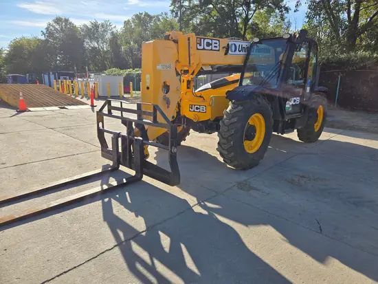 2018 JCB 507-42 Forklift