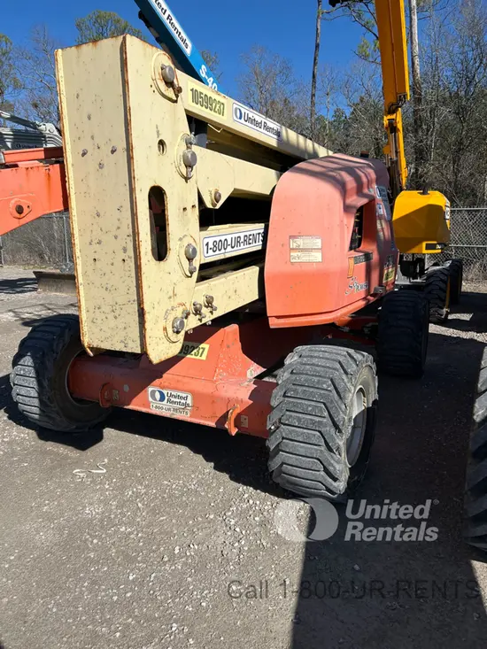 2017 JLG 450AJ Articulating Boom Lift