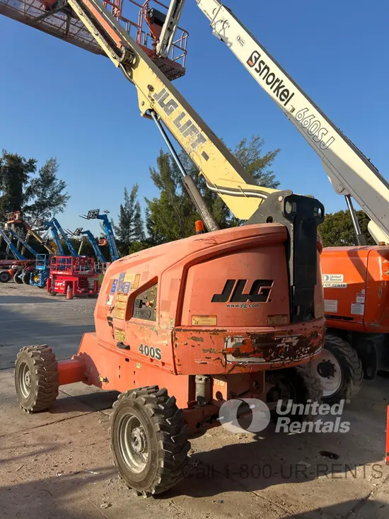 2017 JLG 400S Boom Lift