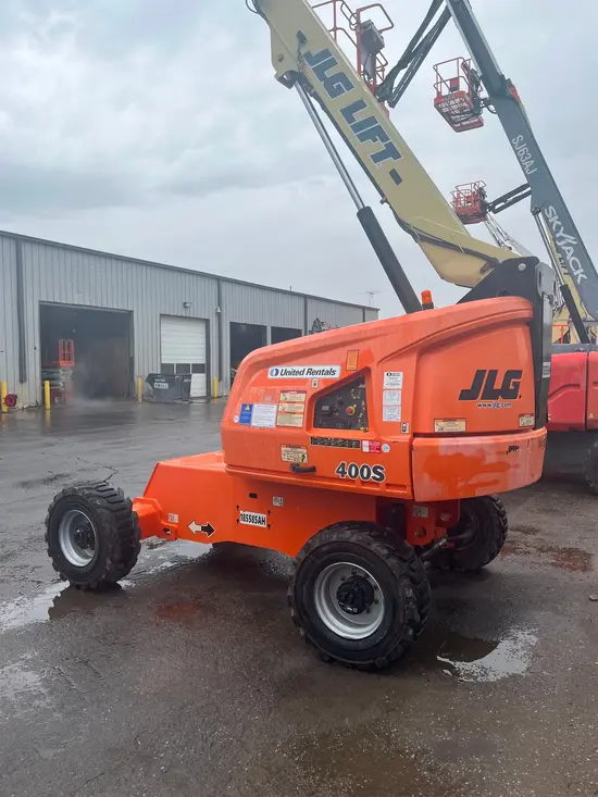 2017 JLG 400S Boom Lift