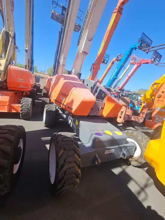 2017 Snorkel 660SJ Boom Lift