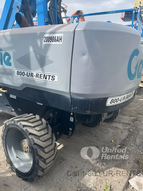 2017 Genie S-60X Boom Lift
