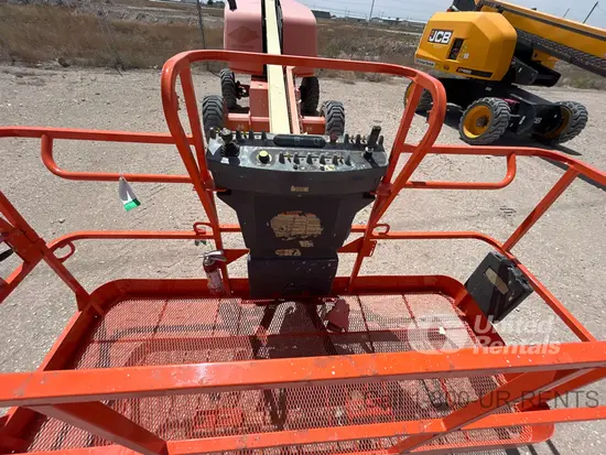 2018 JLG 400S Boom Lift