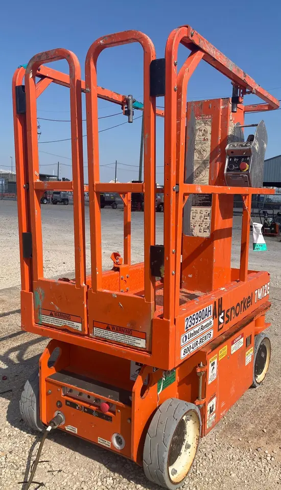 2019 Snorkel TM12E Self-Propelled One-Person Lift