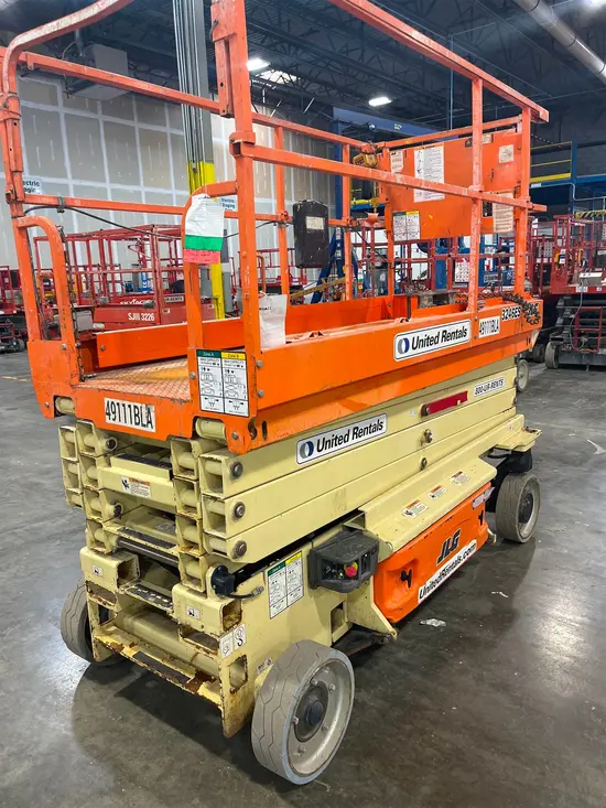 2017 JLG 3246ES Scissor Lift
