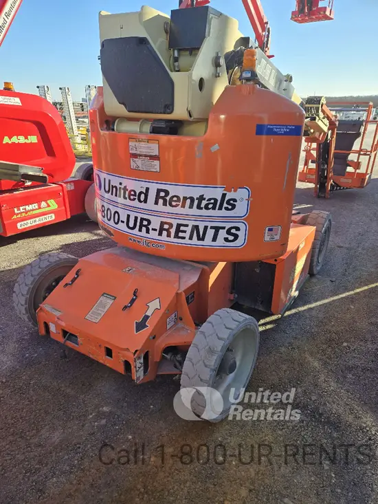 2017 JLG E400AJPN Articulating Boom Lift