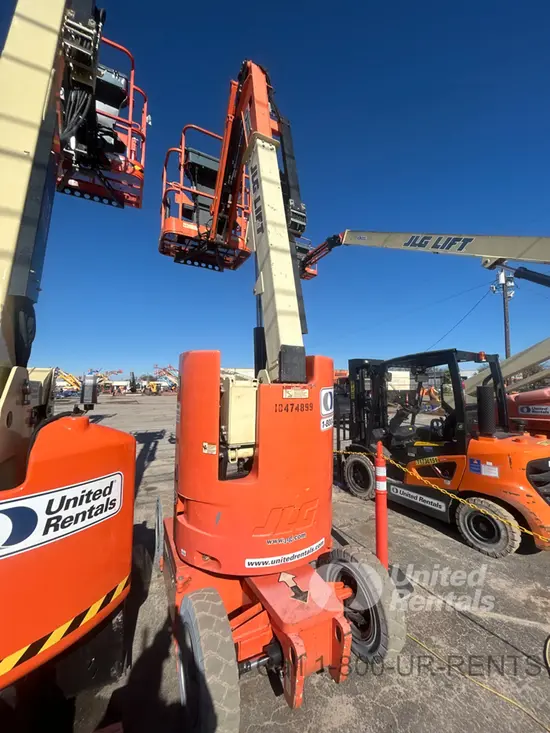 2016 JLG E300AJP Articulating Boom Lift
