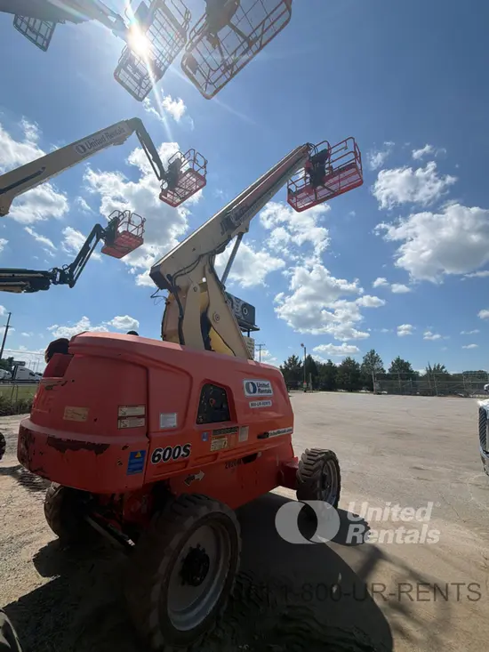 2018 JLG 600S Boom Lift