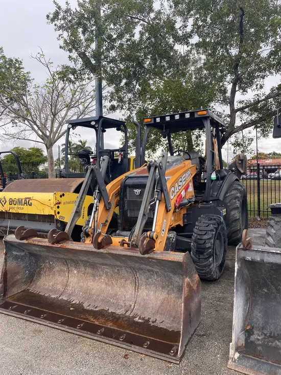2019 Case 580SN Backhoe Loader