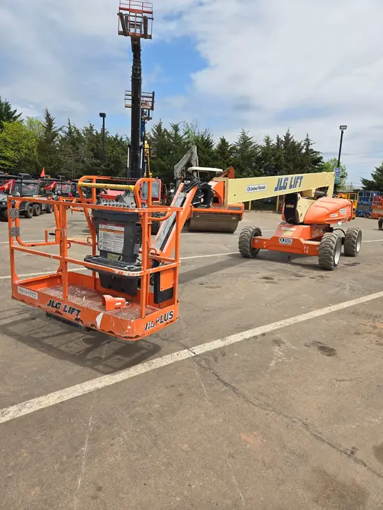2017 JLG M600JP Boom Lift