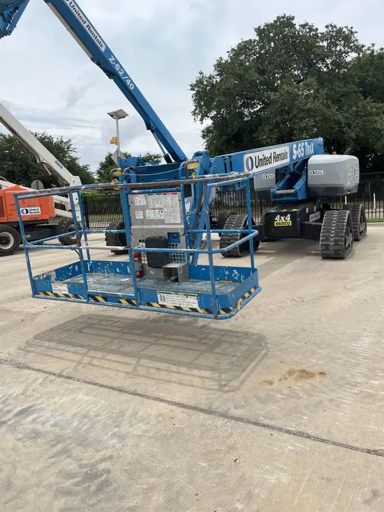 2017 Genie S-65 Boom Lift