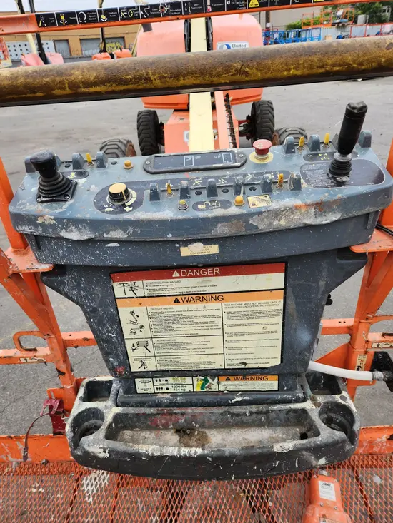 2016 JLG 400S Boom Lift