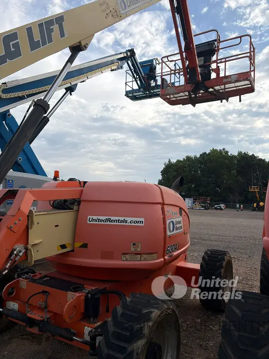 2017 JLG 600AJ Articulating Boom Lift