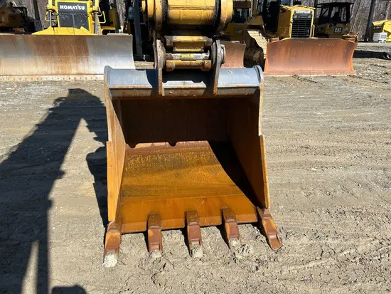 2018 CAT 320 Excavator