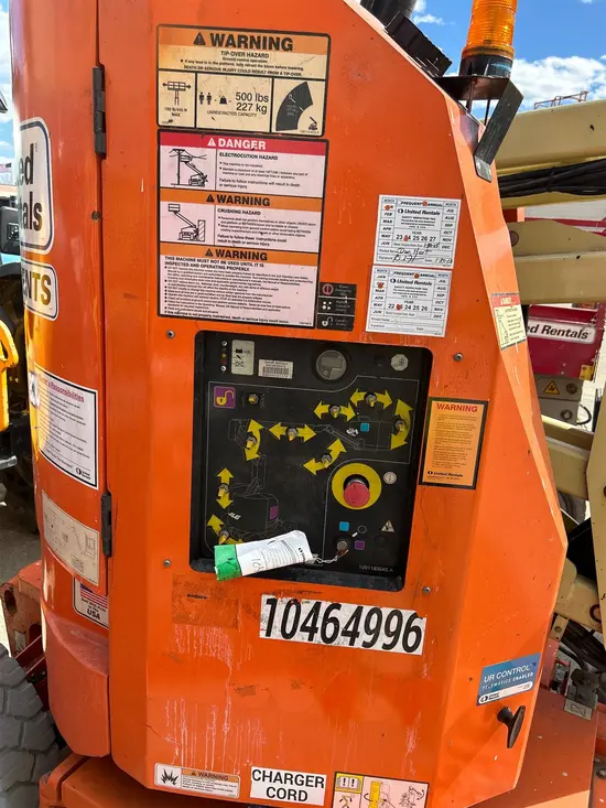 2016 JLG E300AJP Articulating Boom Lift