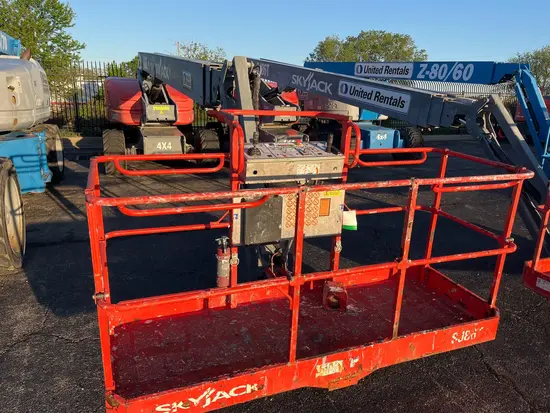 2016 Skyjack SJ86T Boom Lift