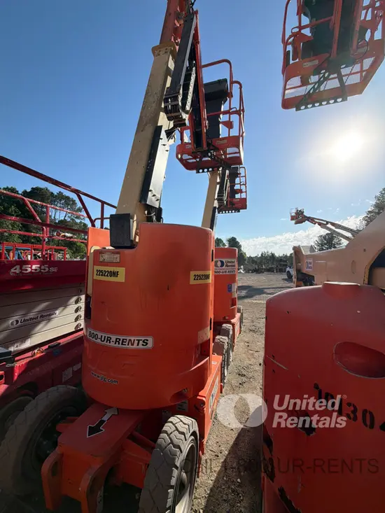 2017 JLG E300AJP Articulating Boom Lift