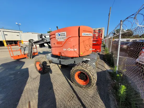 2017 Skyjack SJ46AJ Articulating Boom Lift